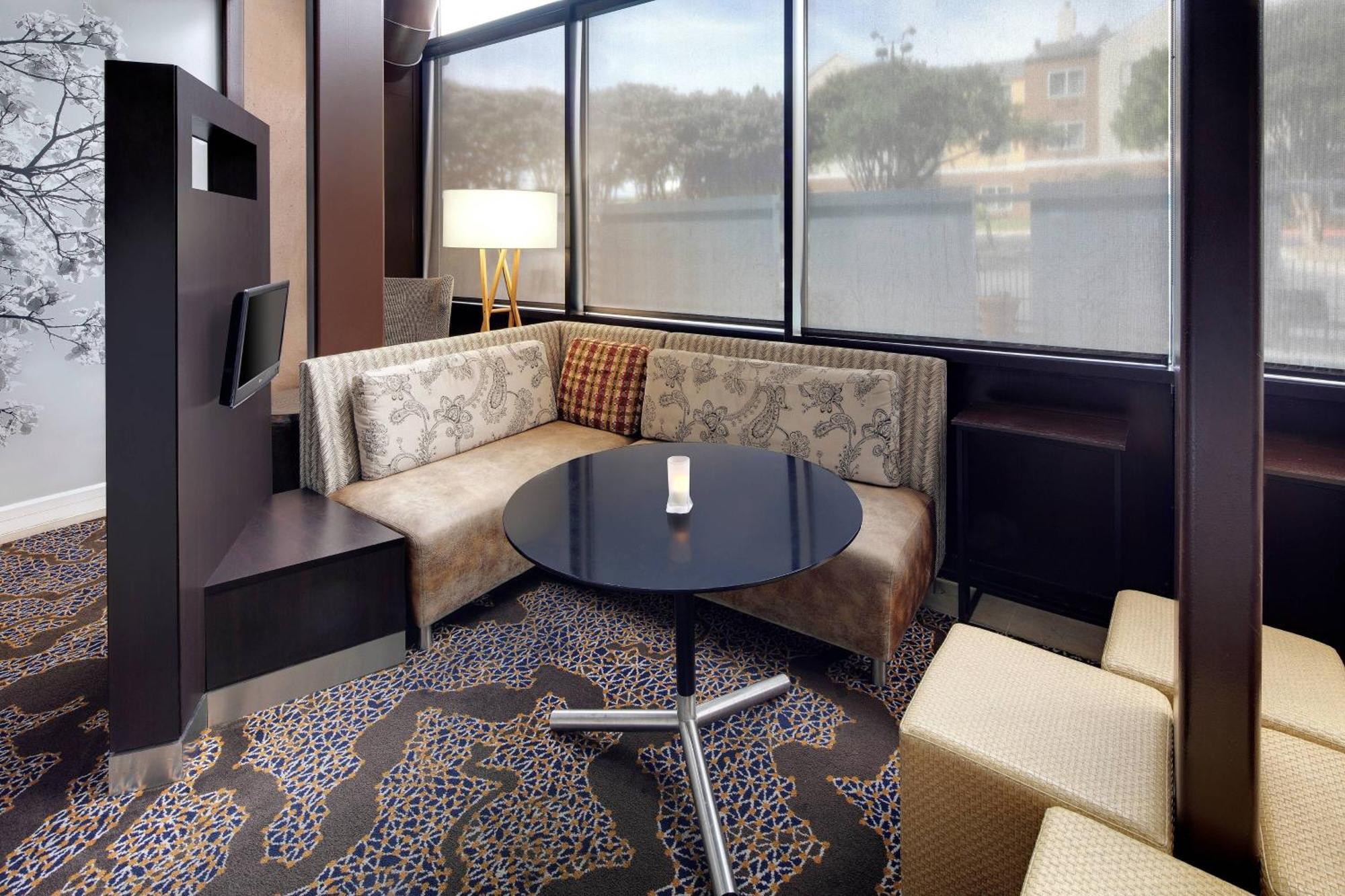 Courtyard Austin-University Area Bagian luar foto